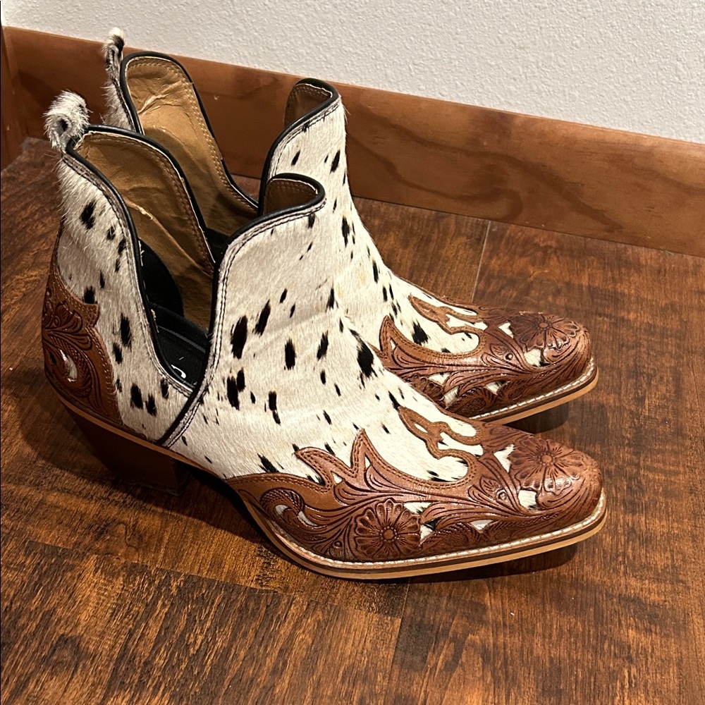 Myra Bag Spotted Cowhide and Leather Ankle Boots
